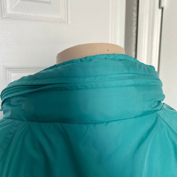 Vintage Woolrich Women’s Teal Windbreaker Jacket | Hooded | Mesh Lined | Size XL - Picture 3 of 7